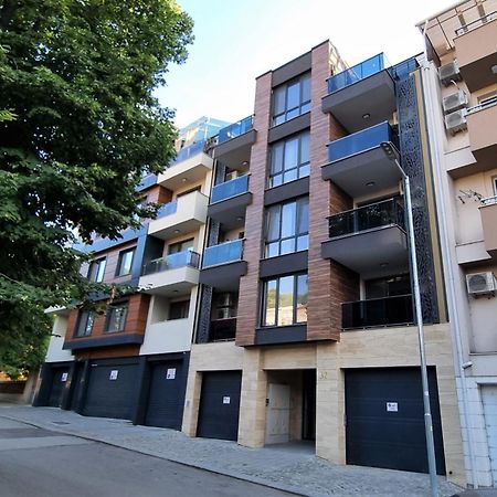 Luxury Quiet Apartment In The City Center Plovdiv Exterior foto