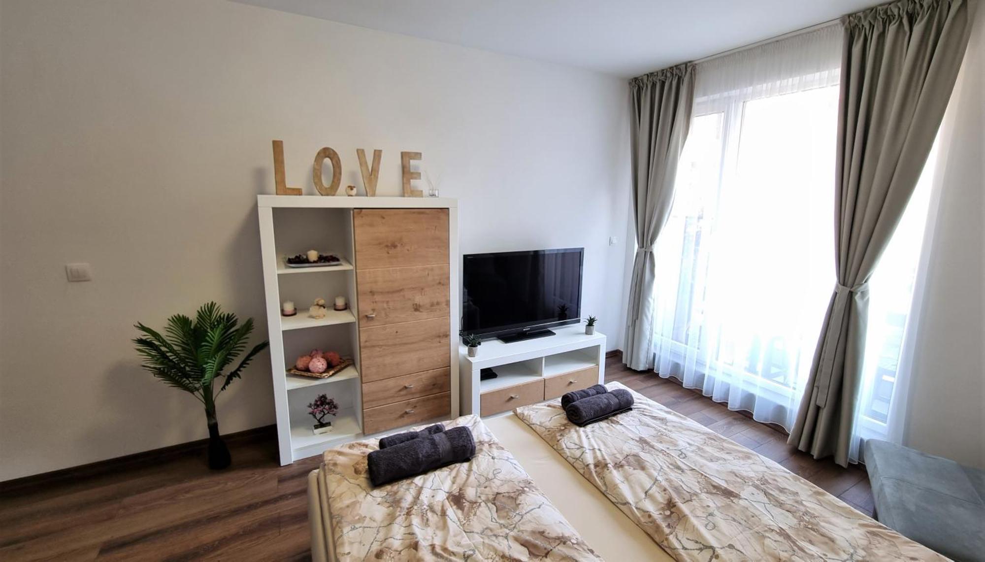 Luxury Quiet Apartment In The City Center Plovdiv Exterior foto